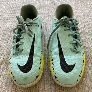 Nike Phantom GT2 Academy IC Lucent Pack Blue Yellow Soccer Shoes Youth 5Y